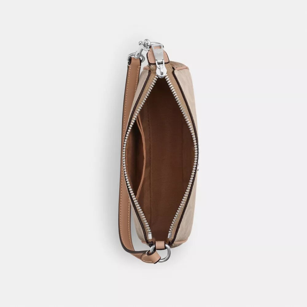 Nolita 19 din Signature Canvas, model semnătură