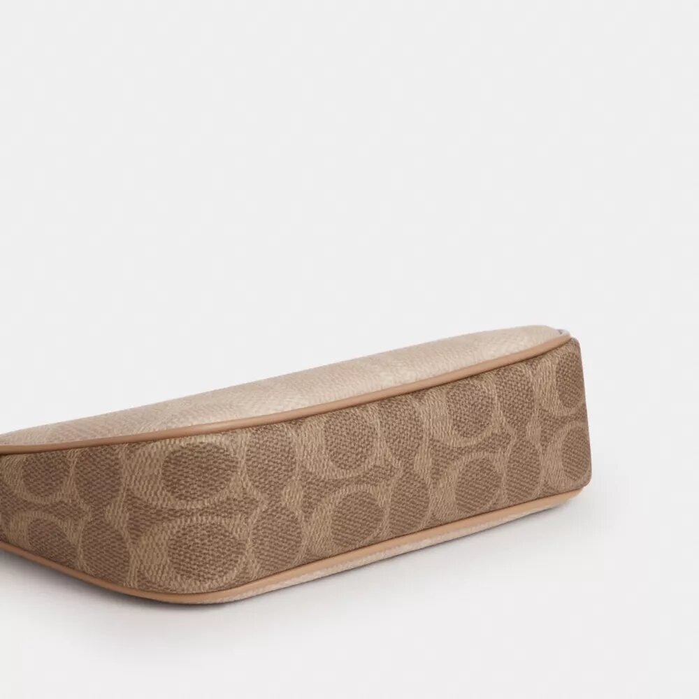 Nolita 19 din Signature Canvas, model semnătură