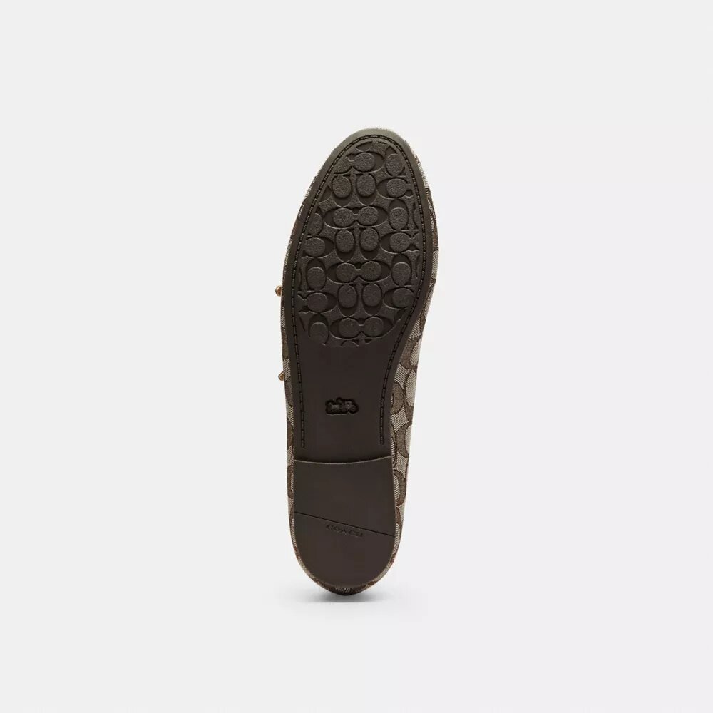 Pantofi Mary Jane cu două catarame din jacquard caracteristic