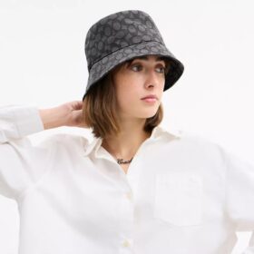 Pălărie tip bucket din țesătura noastră exclusivă Jacquard