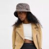 Pălărie tip bucket din țesătura noastră exclusivă Jacquard
