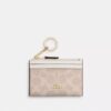 Port-act de identitate mini skinny din Signature Canvas