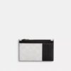 Portcard cu fermoar din Signature Canvas