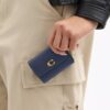 Portcard esențial pentru portofel