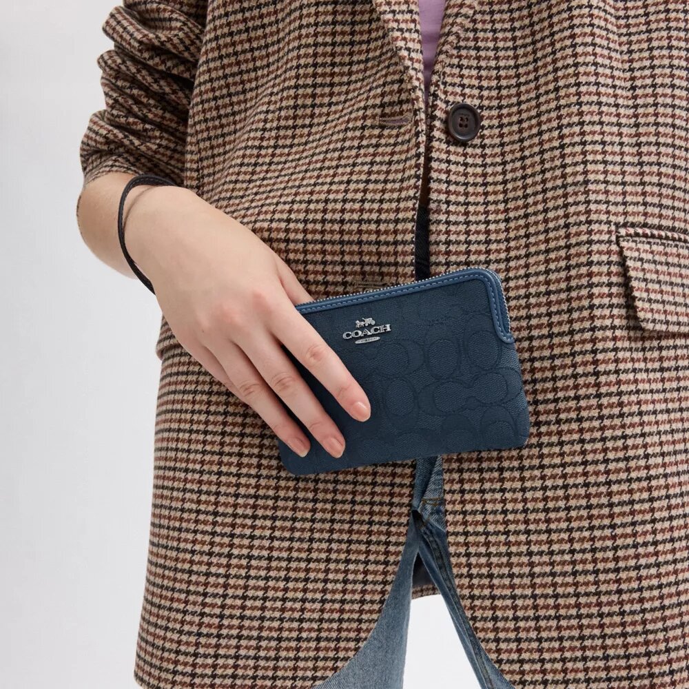 Portofel de mână cu fermoar în colț din țesătură jacquard Signature