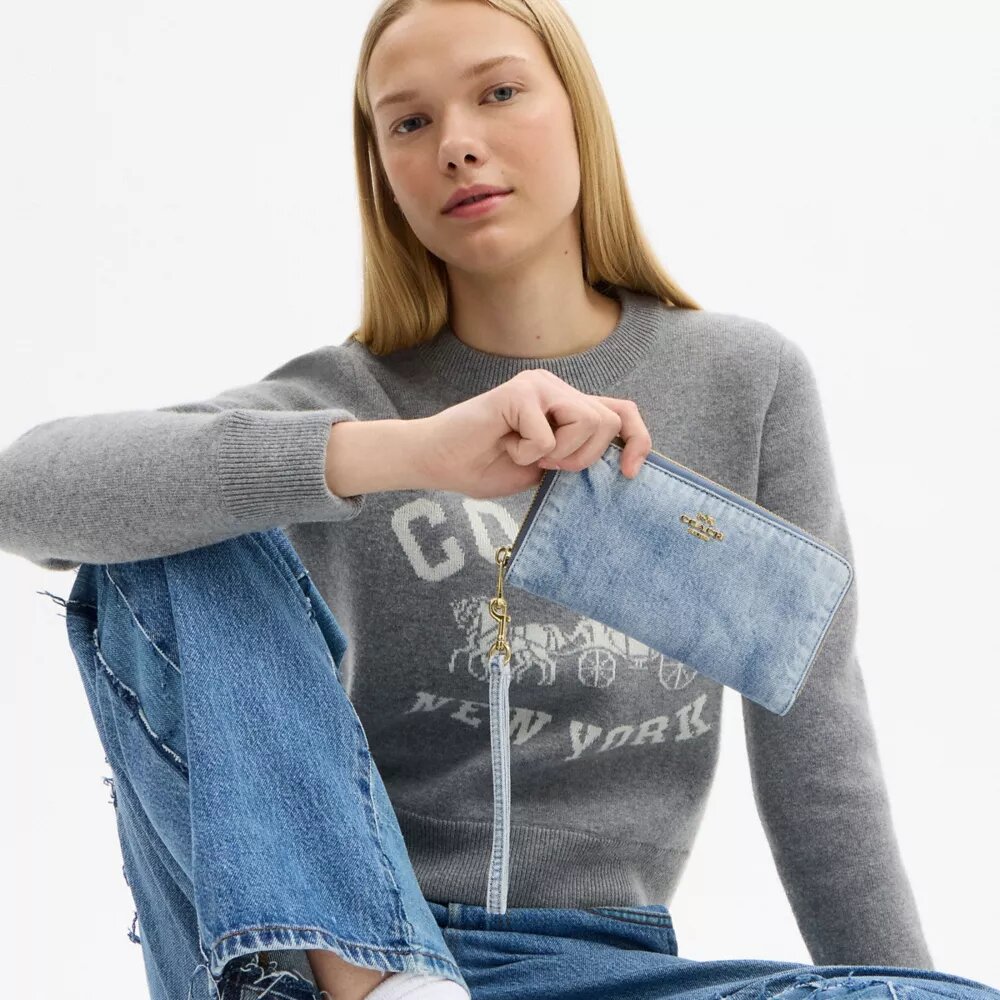 Portofel lung cu fermoar pe toată lungimea din denim „Loved”