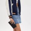 Portofel lung cu fermoar pe toată lungimea, din jacquard exclusiv