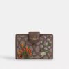 Portofel mediu cu fermoar în colț, din țesătură Jacquard semnată, cu broderie florală