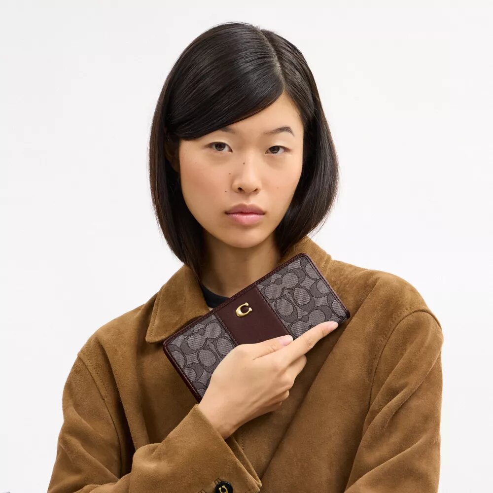 Portofel subțire Essential din Jacquard semnătura