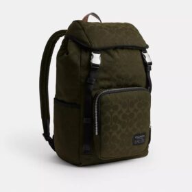 Rucsac Logan din nailon caracteristic