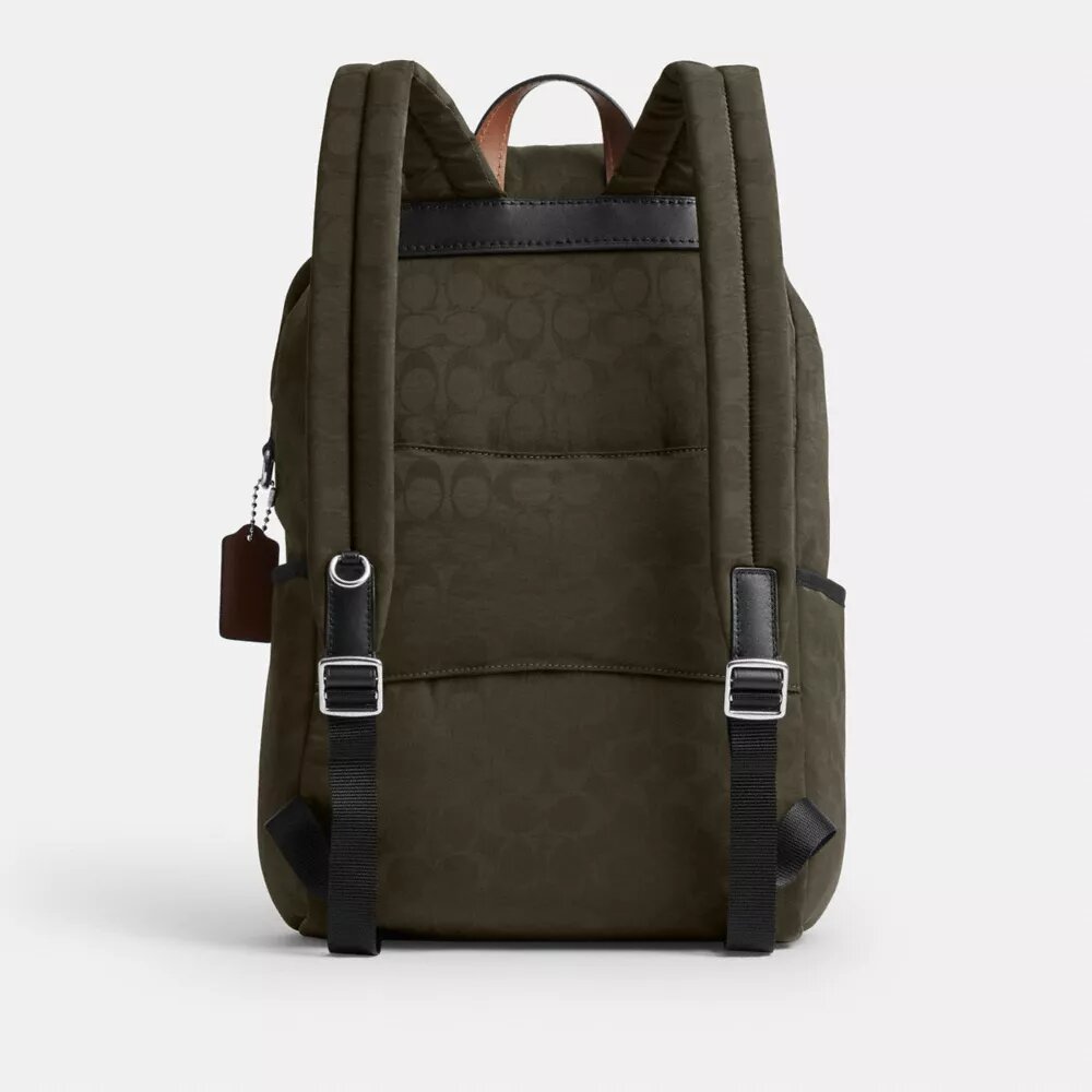 Rucsac Logan din nailon caracteristic
