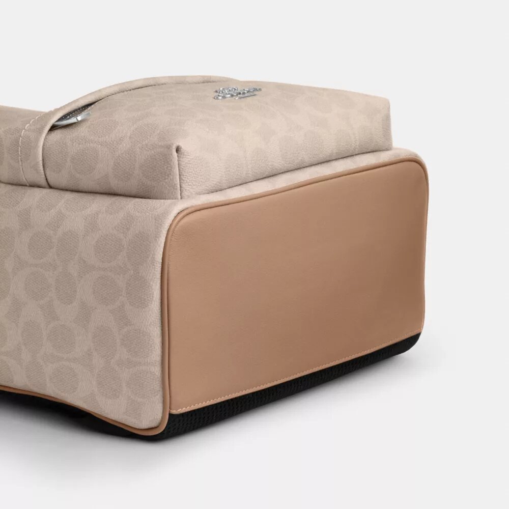 Rucsac mic Taylor din Signature Canvas