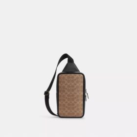 Rucsac Sullivan din Signature Canvas
