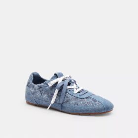 Sneakerși moi din denim caracteristic