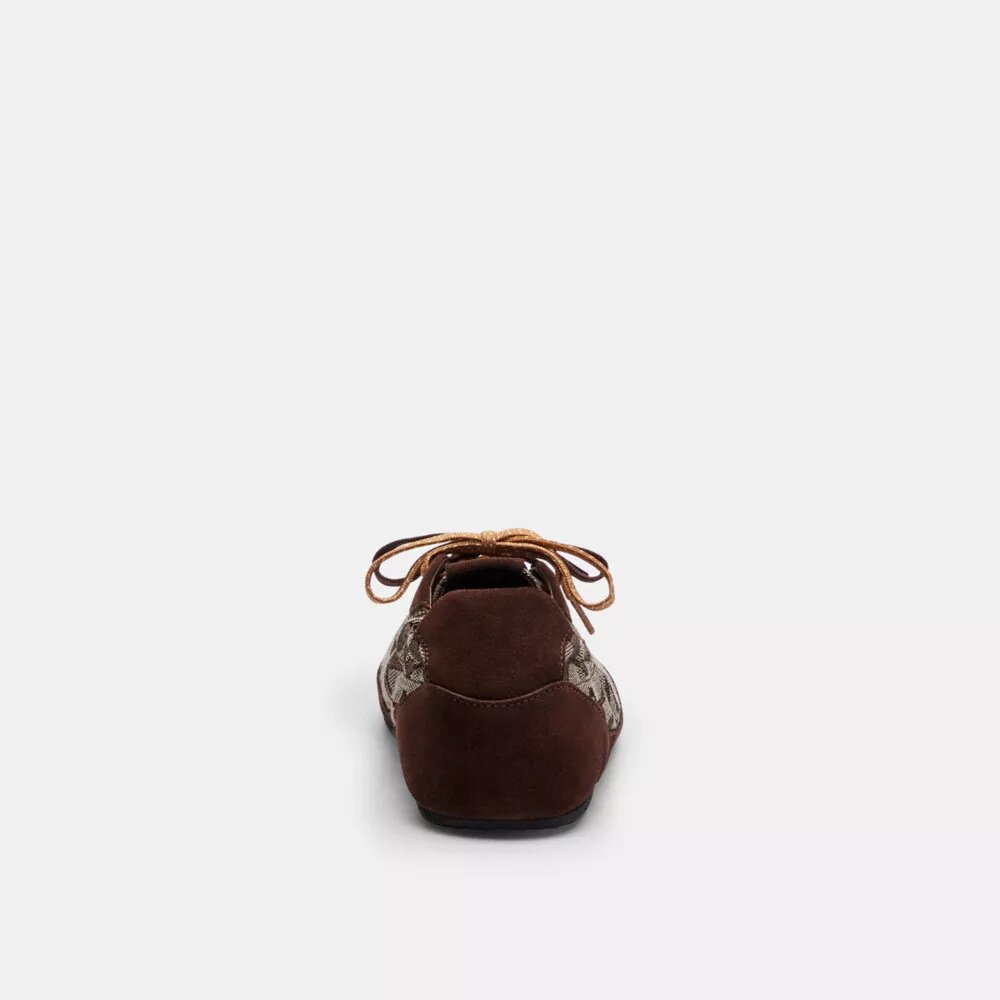 Sneakerși moi din jacquard caracteristic
