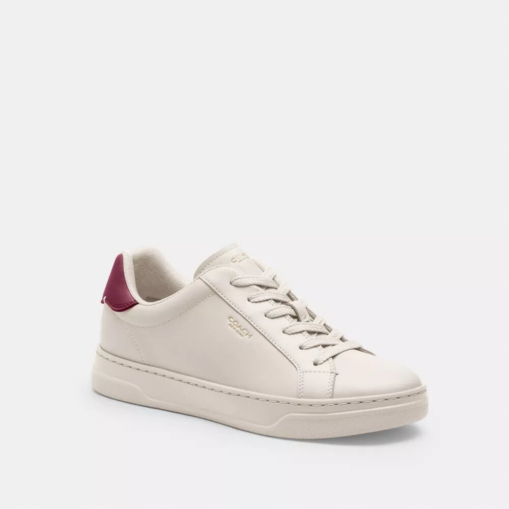 Sneakerși înalți