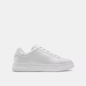 Sneakerși înalți