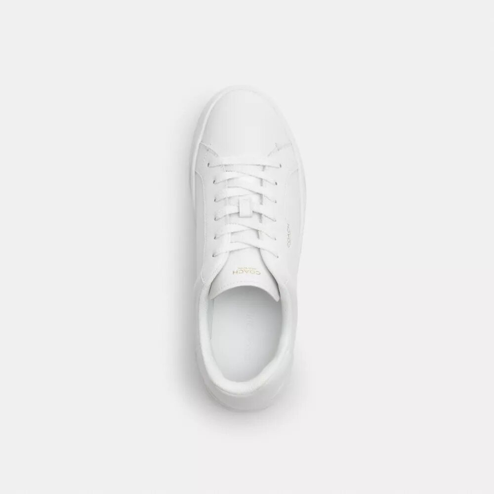 Sneakerși înalți