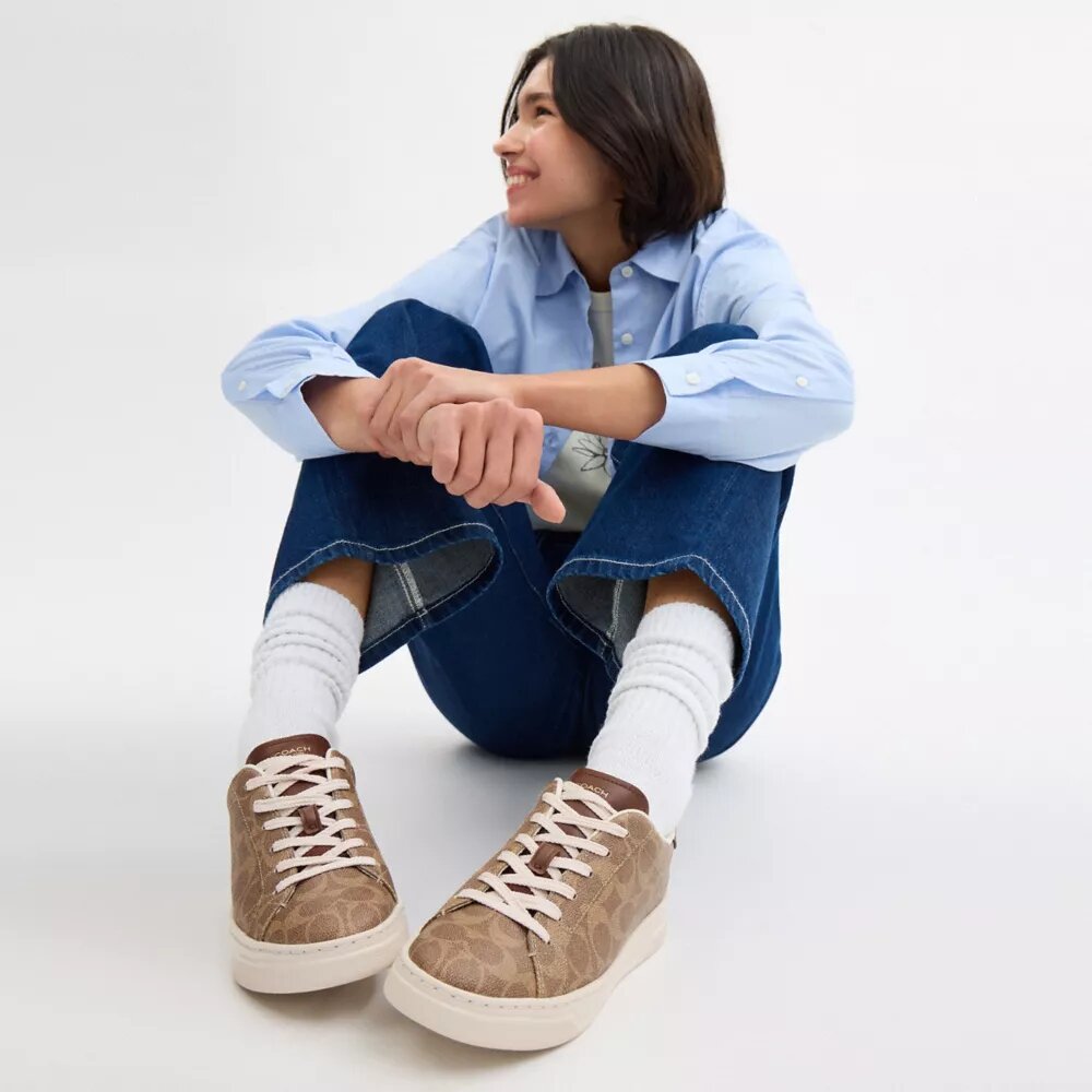 Sneakerși înalți din Signature Canvas