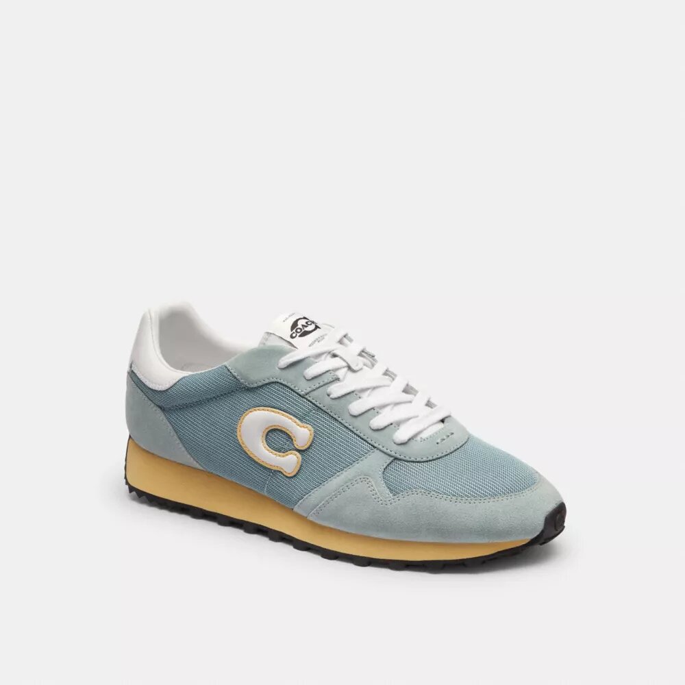 Sneakerși retro