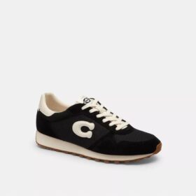 Sneakerși retro