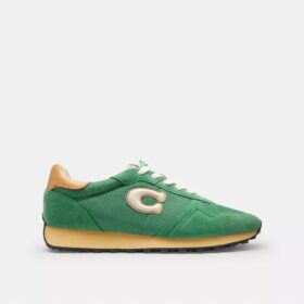 Sneakerși retro