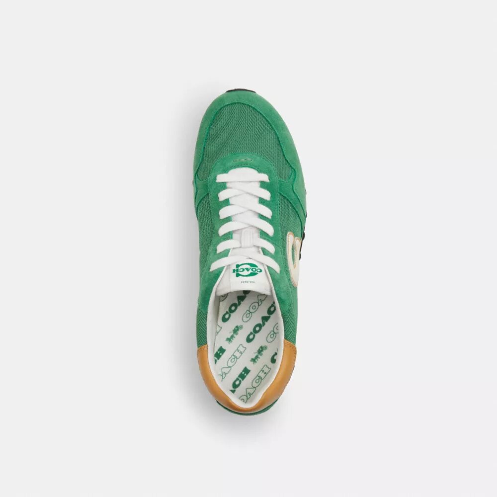 Sneakerși retro