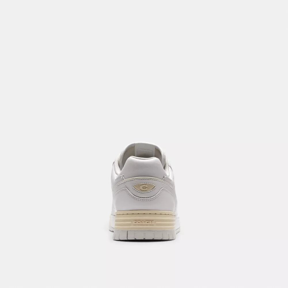 Sneakerși Soho