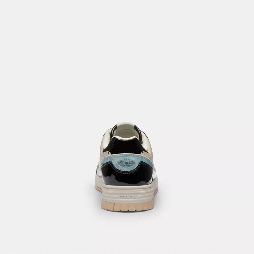 Sneakerși Soho cu semnătura noastră