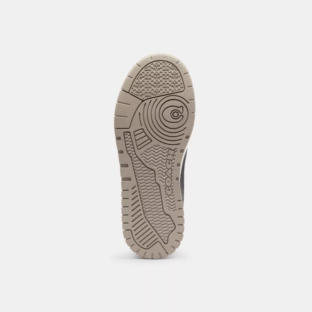 Sneakerși Soho în combinație de materiale emblematice