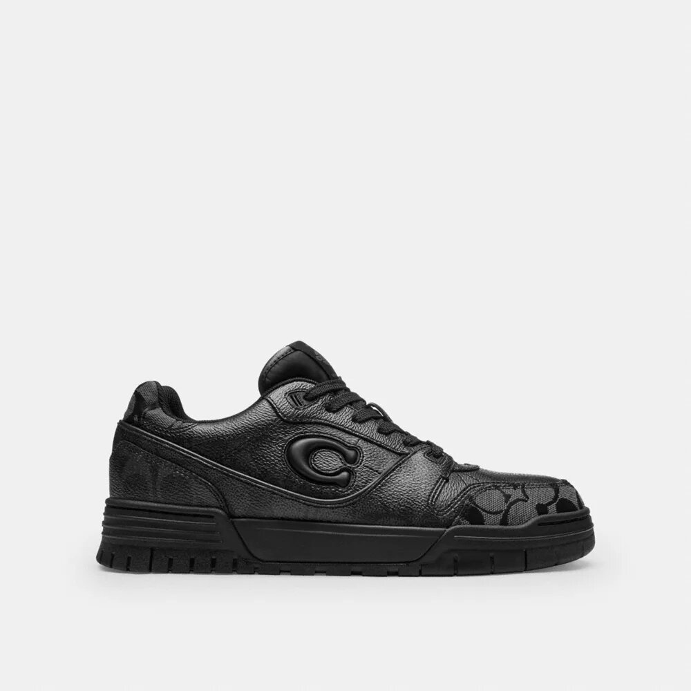 Sneakerși Soho în stilul caracteristic