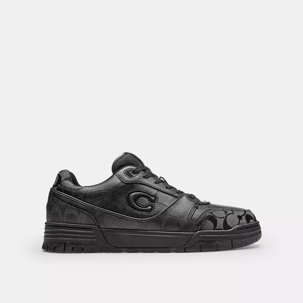 Sneakerși Soho în stilul caracteristic