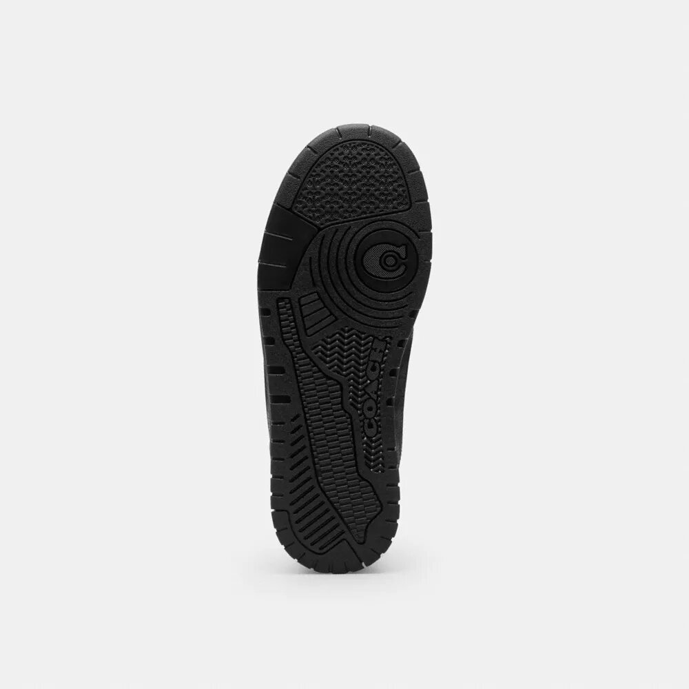 Sneakerși Soho în stilul caracteristic