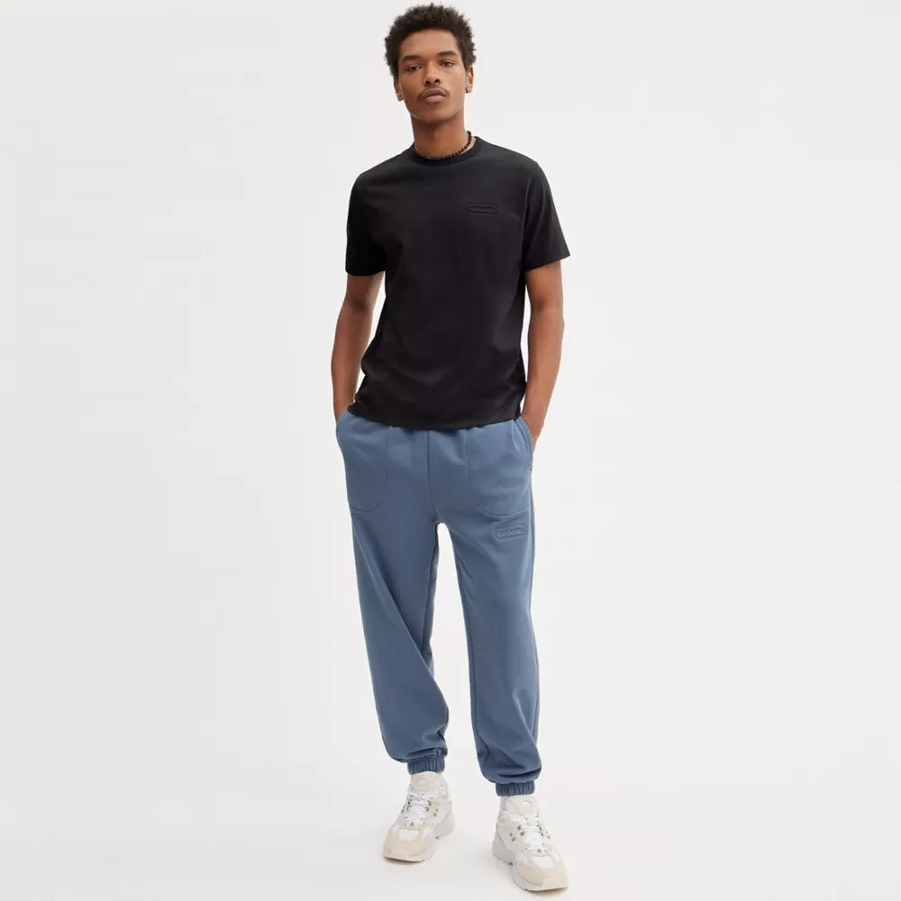 Tricou esențial